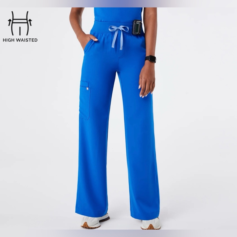 FIGS ISABEL HIGH WAISTED WIDE LEG SCRUB PANTS in Royal Blue size L NWT